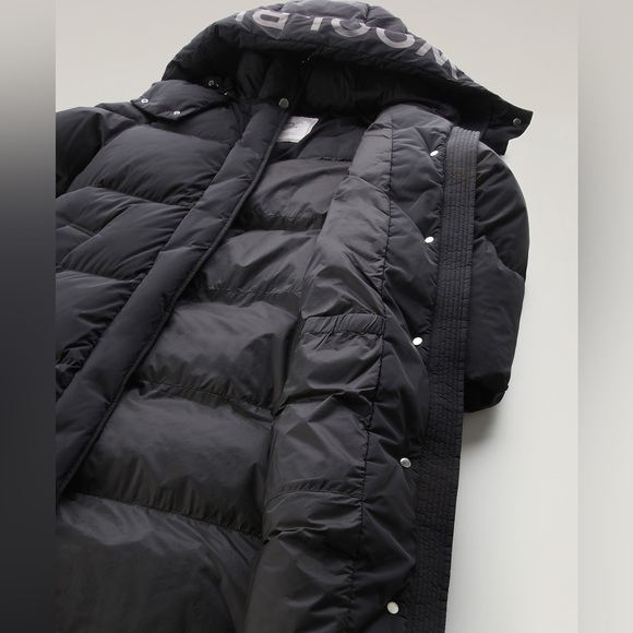 🔥🔥🔥Woolrich Aurora black long puffer parka size M🔥🔥🔥 - Picture 9 of 13